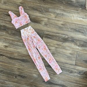 Aerie leggings and sports bra matching set
